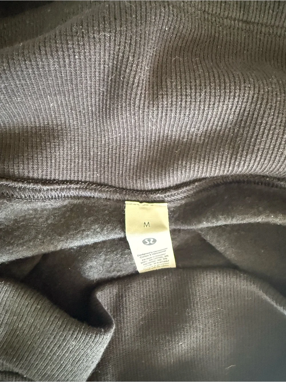 lululemon athletica Black Mini Scuba skirt.